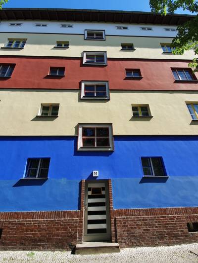 Papageienhaus-Wohnanlage, Trierer Strae, erbaut 1926-1928 von B. Taut, Foto Dr. Kersten Schulz