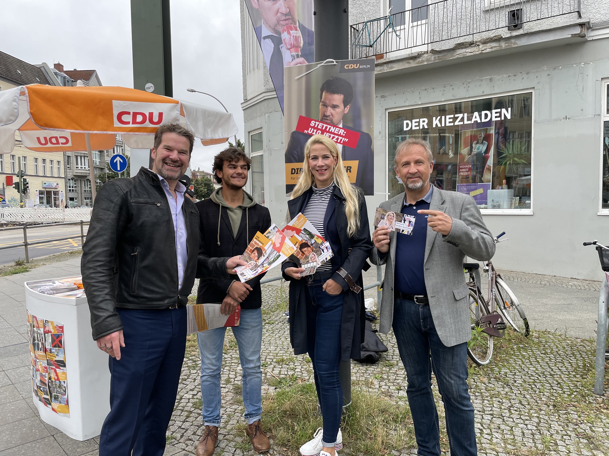 Interessante Gespräche beim Straßenwahlkampf
