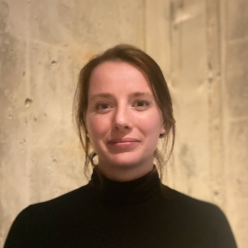 Dr. Anna Bobrowski